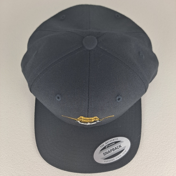 Gray Cap New Style New Creation - Picture 2 of 4